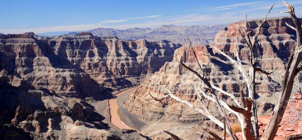 Las Vegas Trips to the Grand Canyon West Rim Views of the Hualapia-owned West Rim on one of Papillon’s Las Vegas trips to the Grand Canyon