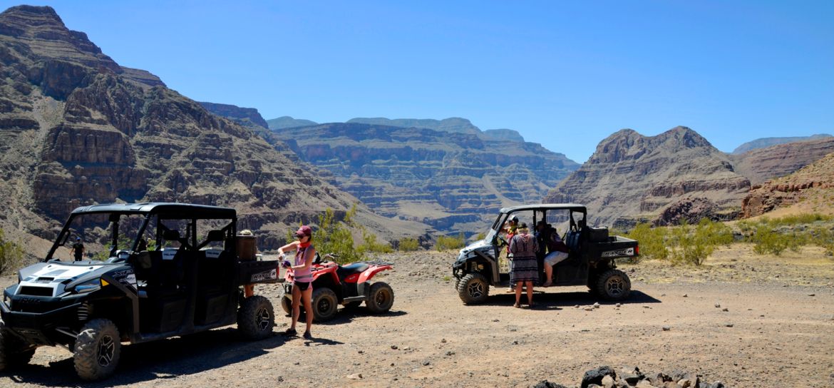 Adventure Las Vegas Trips to the Grand Canyon Add an exhilarating adventure tour to your Las Vegas trip to the Grand Canyon with Papillon