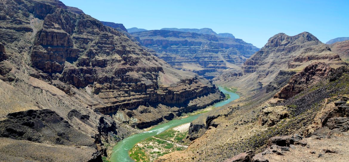 Las Vegas Trips to the Grand Canyon North Views of the raw and rugged landscapes during one of Papillon’s Las Vegas trips to the Grand Canyon North